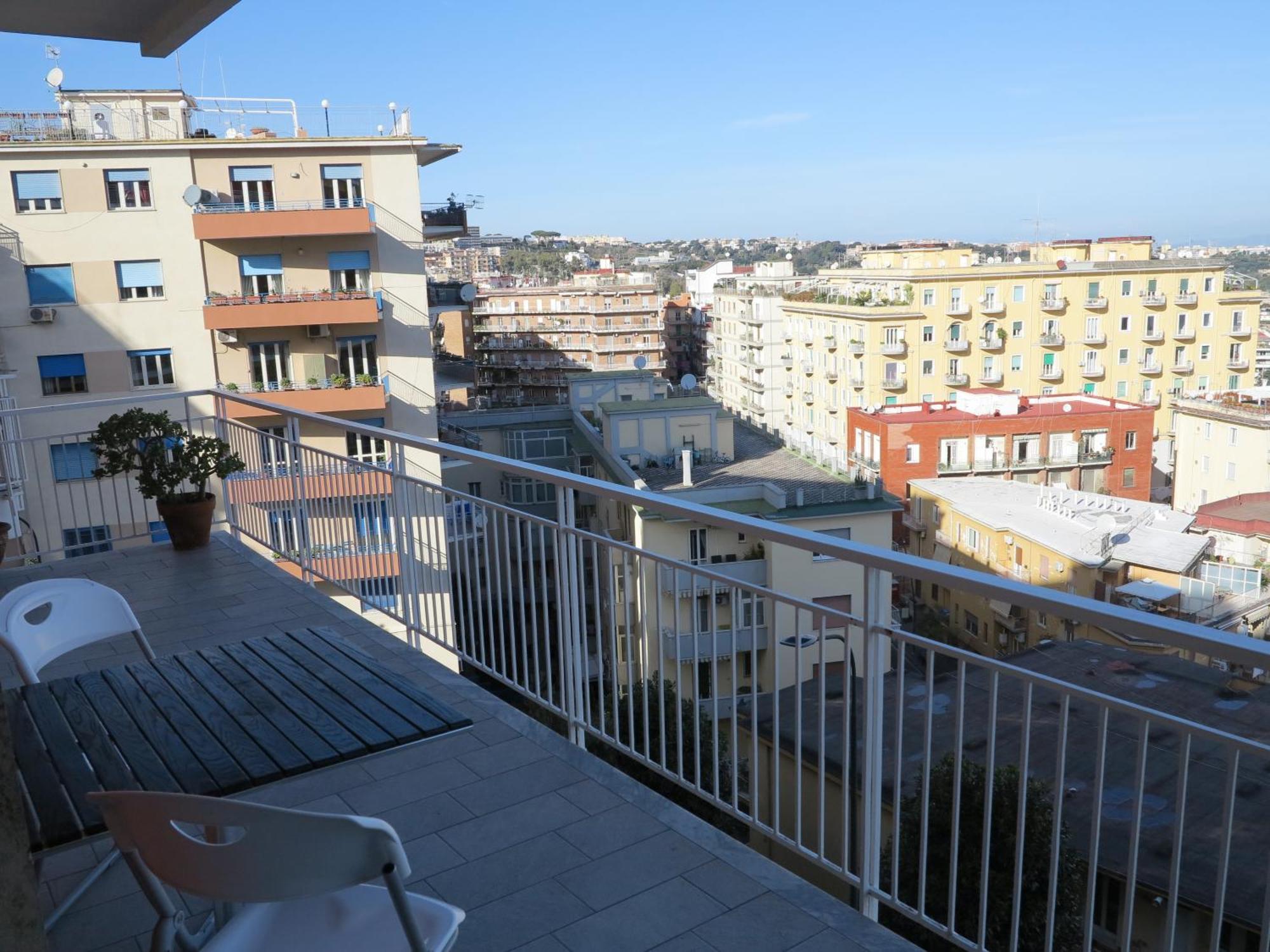 New Panoramic Apartment - Half Way Center-Vomero District Napoli Bagian luar foto