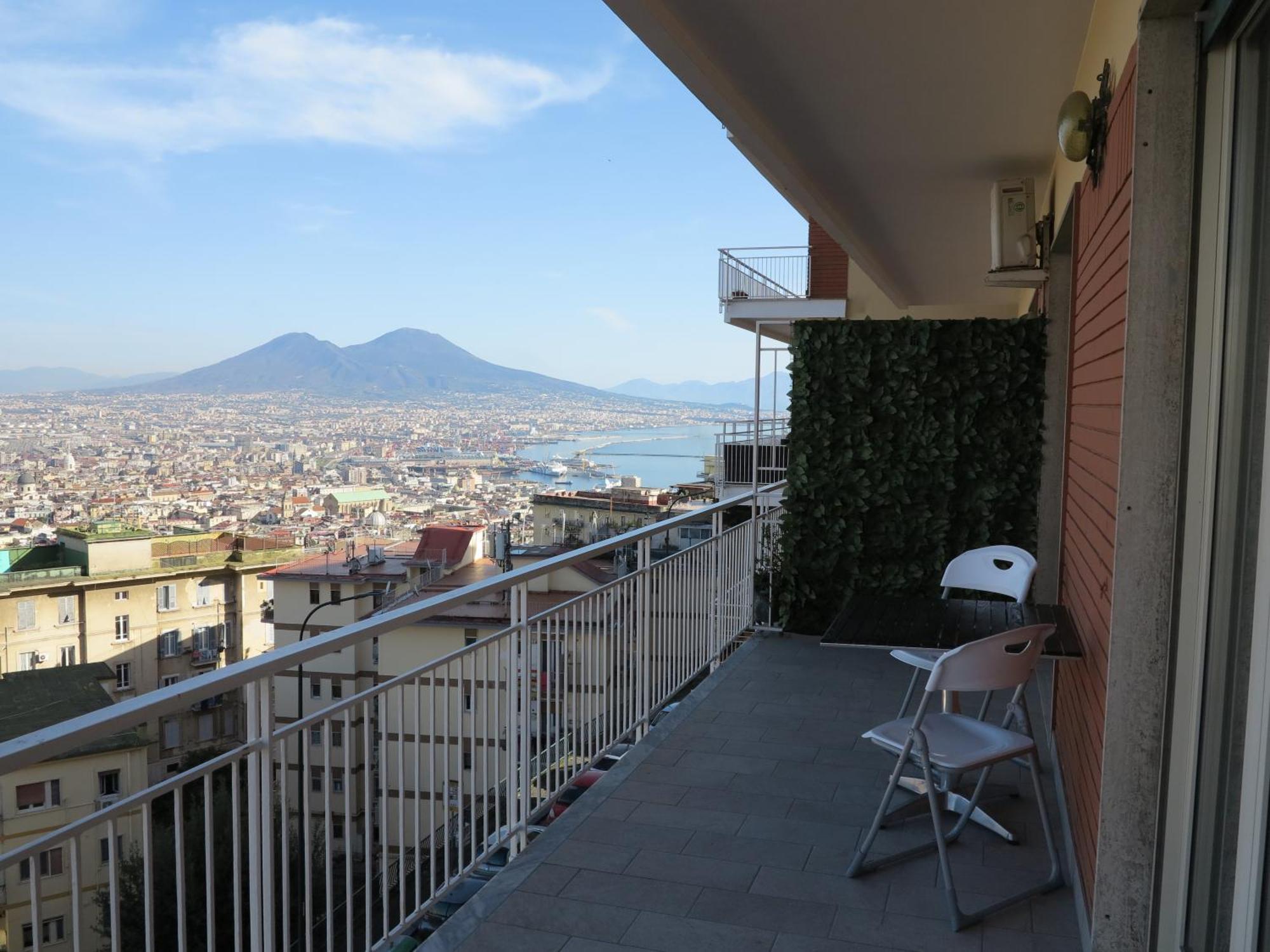 New Panoramic Apartment - Half Way Center-Vomero District Napoli Bagian luar foto