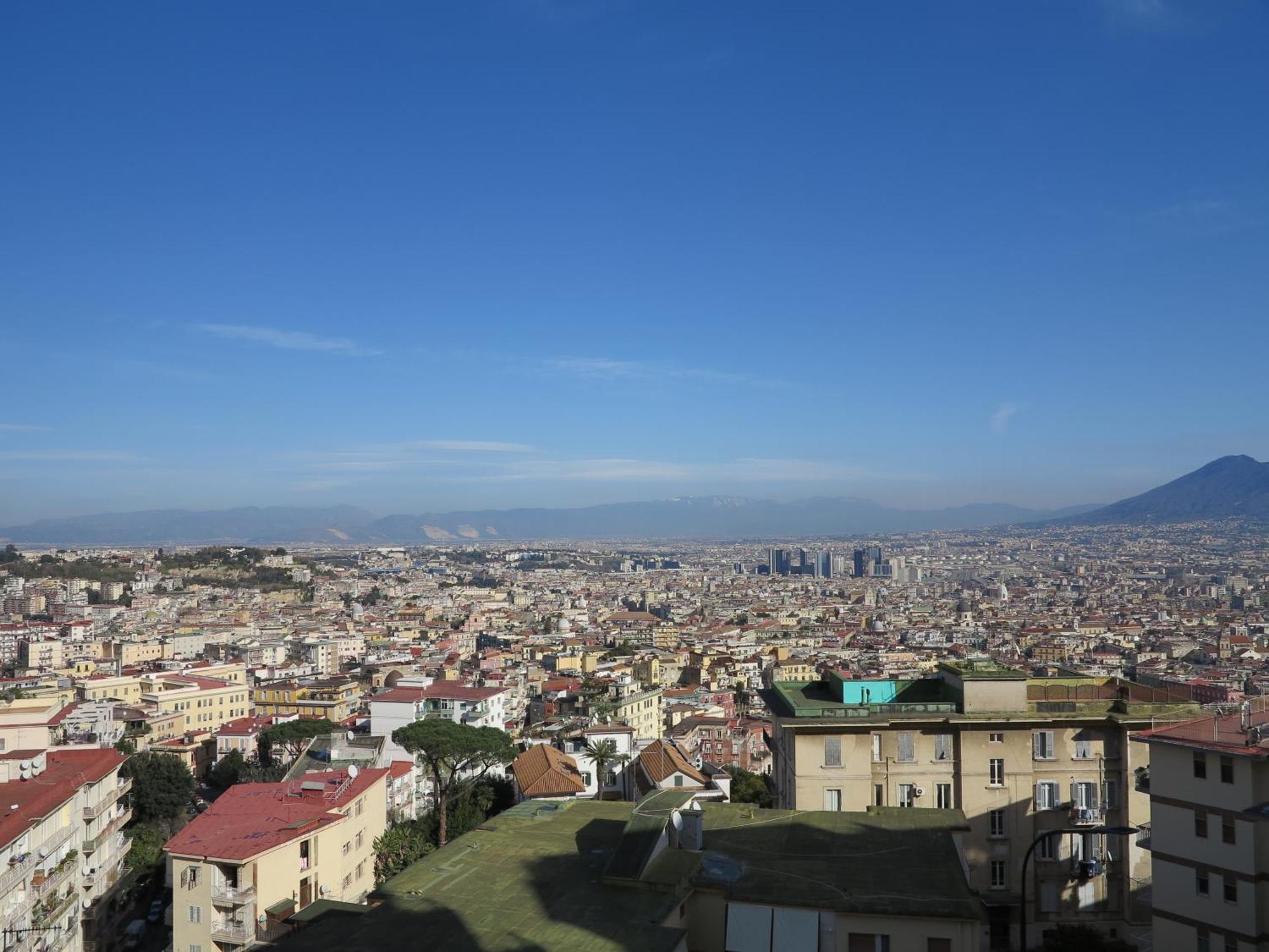 New Panoramic Apartment - Half Way Center-Vomero District Napoli Bagian luar foto